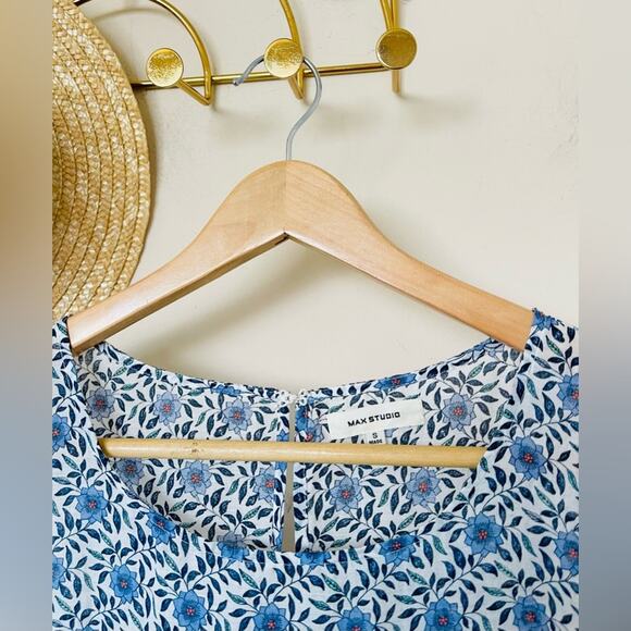 Max Studio Floral Sleeveless Tiered Maxi Dress - Picture 3 of 6